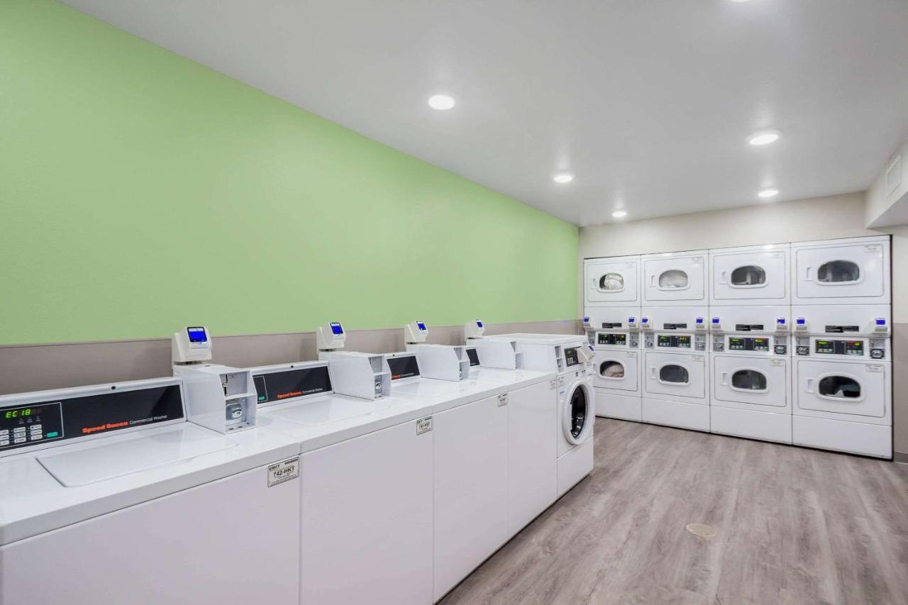 Woodspring Suites Chicago Аддисон Экстерьер фото
